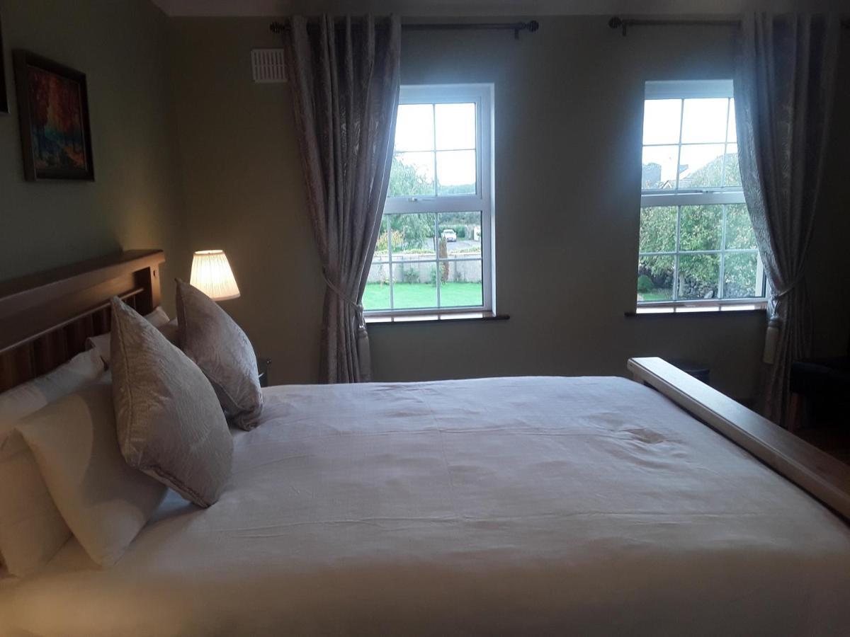 Doonard Manor B&B Craughwell Экстерьер фото