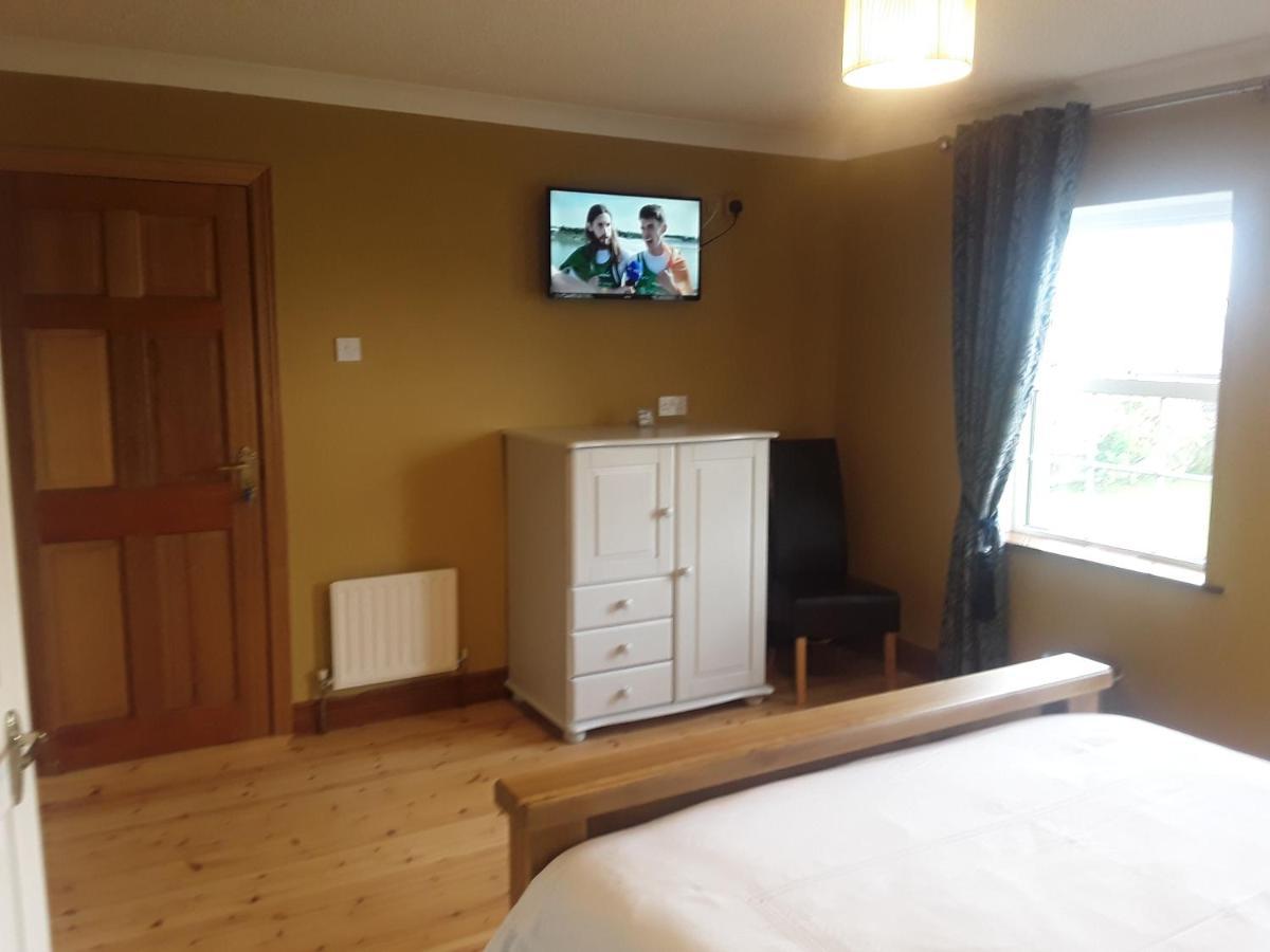 Doonard Manor B&B Craughwell Экстерьер фото